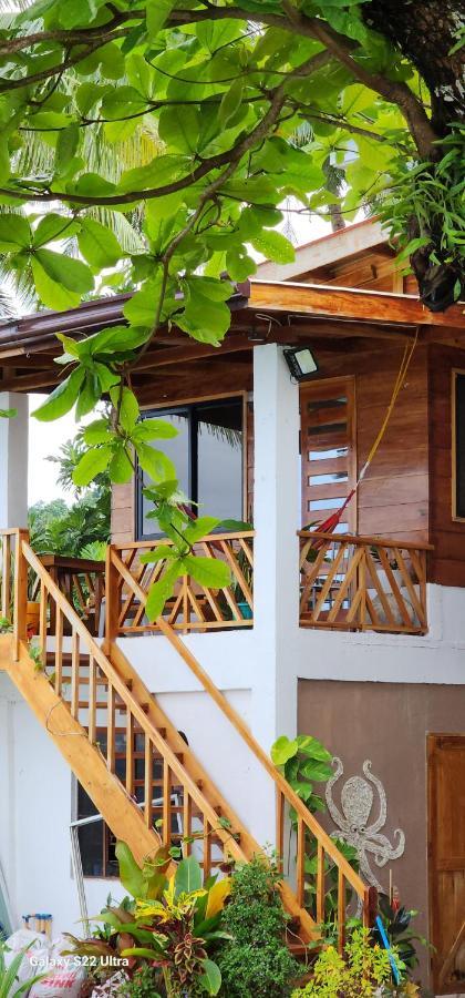 Libagon Chue&Larry'S Beachside Homestay מראה חיצוני תמונה
