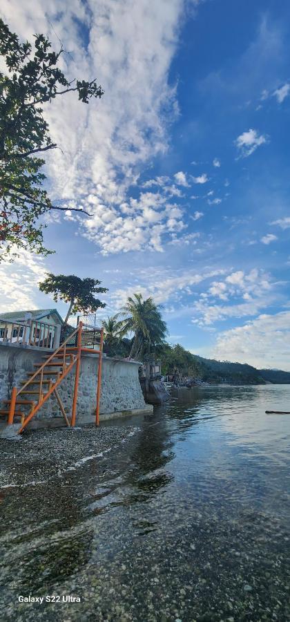 Libagon Chue&Larry'S Beachside Homestay מראה חיצוני תמונה