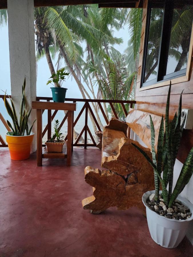 Libagon Chue&Larry'S Beachside Homestay מראה חיצוני תמונה